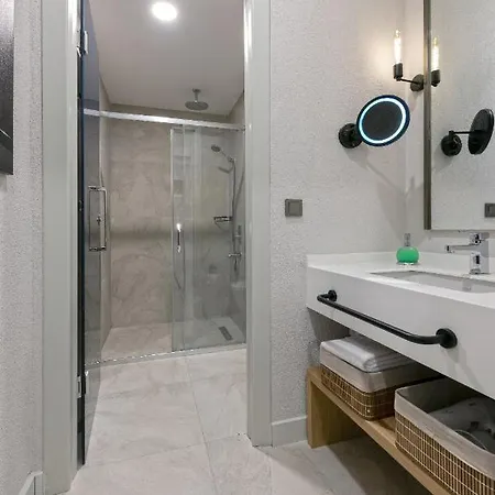 Otel A